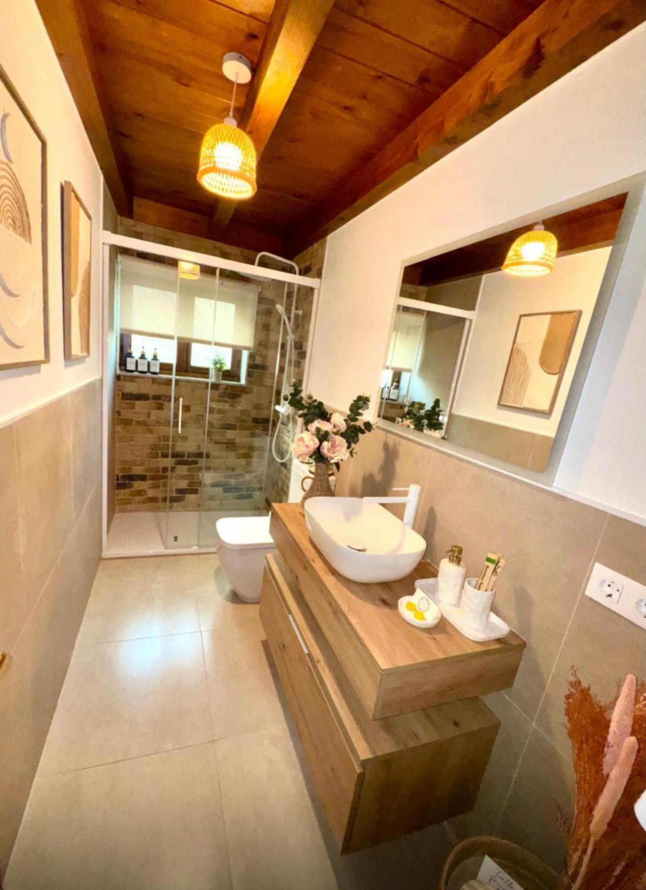 Villa La Olivia 53 Boutique Con Zona Chill Out Exterior Onís Exterior foto